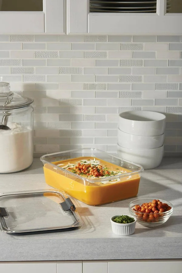 Rubbermaid Brilliance 36-Piece Food Storage Container Set, Clear