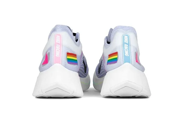 Nike Zoom Fly Betrue - Size 10.5