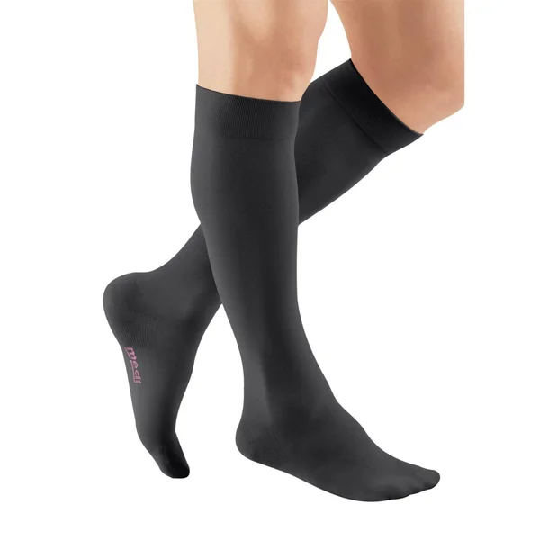 Mediven Plus 20-30 mmHg Knee High Closed Toe Size VII Petite Beige