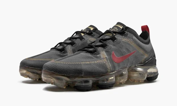 Nike Air VaporMax 2019 - Womens Black/Metallic Gold Size 12.0