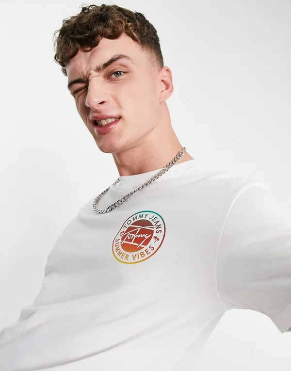 Tommy Jeans Circular Front & Back Print Logo T-Shirt in White