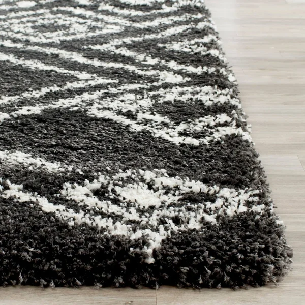 Safavieh Belize Shag SGB488B 8&6x22 x 12&0x22 Ivory, Charcoal Area Rug