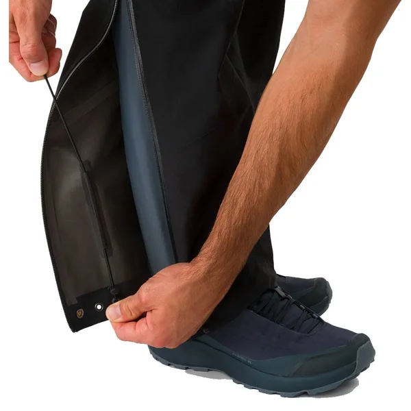 Arc&teryx Beta SL Pant - Men's Black - Medium Short