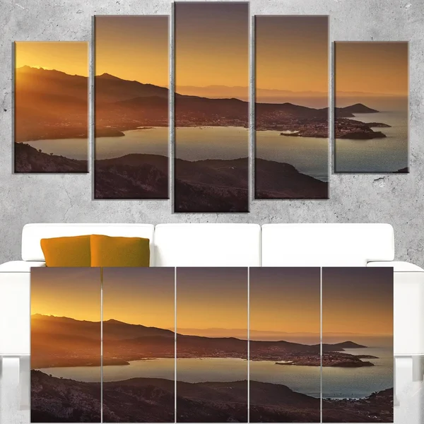 Design Art Portoferraio Bay Beach Aerial View - Extra Large Seashore Canvas Art, 60 in. Wide x 32 in. High - 5 Panels Diamond Sh