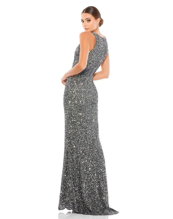 Mac Duggal Scalloped Neckline Sequined Evening Gown Forest Green - Size 8