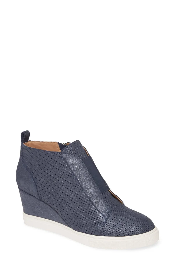 Women's Linea Paolo Felicia II Wedge Bootie Sapphire Suede - 6 M