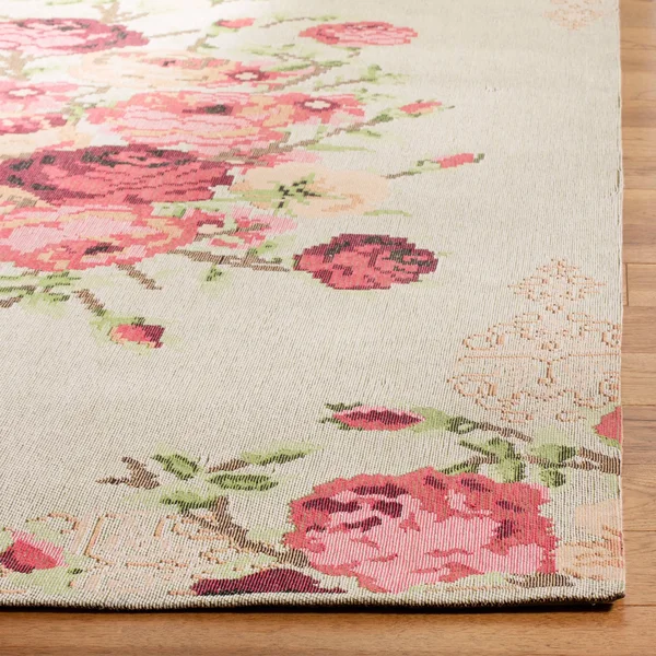 Safavieh Classic Vintage Beige/Red 4 ft. x 6 ft. Area Rug
