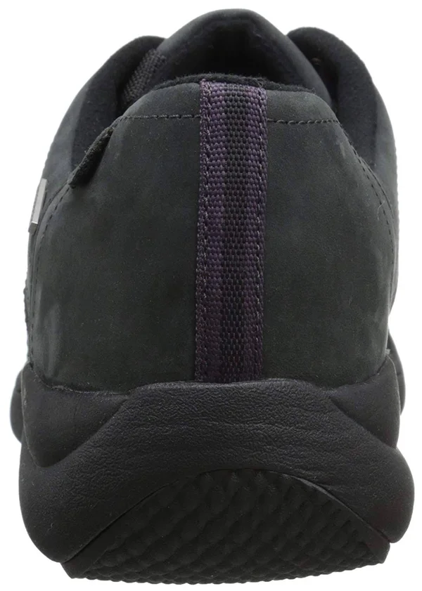Aravon Women's REVsavor Flat - Black, 9