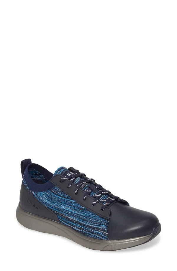 Traq by Alegria Women's Qest Sneaker MULTIPLEX Blue 36