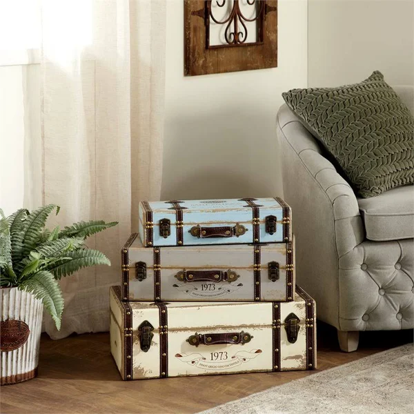 Leeds & Co Multi-Color Wood Farmhouse Storage Trunk (Set of 3)