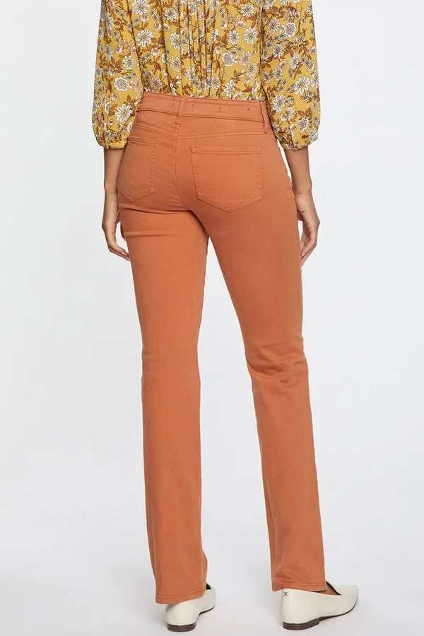 Nydj Marilyn Straight Leg Stretch Jeans, Size 6 in Walnut at Nordstrom