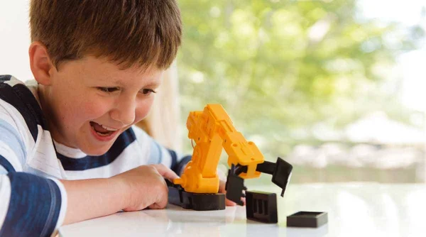 4m - Motorized Robotics Arm- - Science Toy