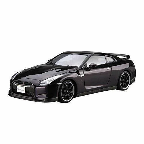 Aoshima 1/24 The Model Car Series No.35 Nissan R35GT-R Spec-V 2009