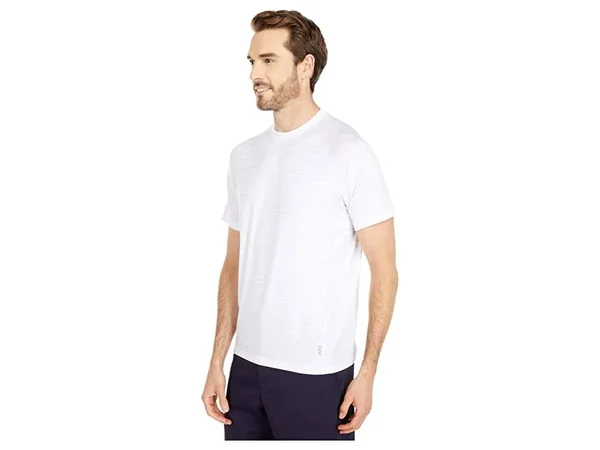 Tasc Performance Dynamic Tech T-Shirt for Men in White Tech Dot.Size S