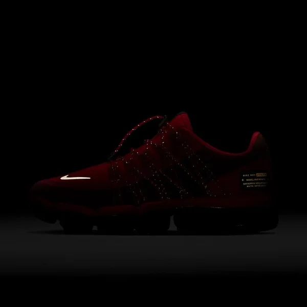 Nike Air VaporMax Utility CNY Men's Shoe Size 11 (University Red)