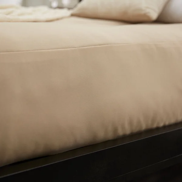 Humble and Haute Gel Pocket Coil Queen Size 10-Inch Futon/ Platform Mattress, Ivory