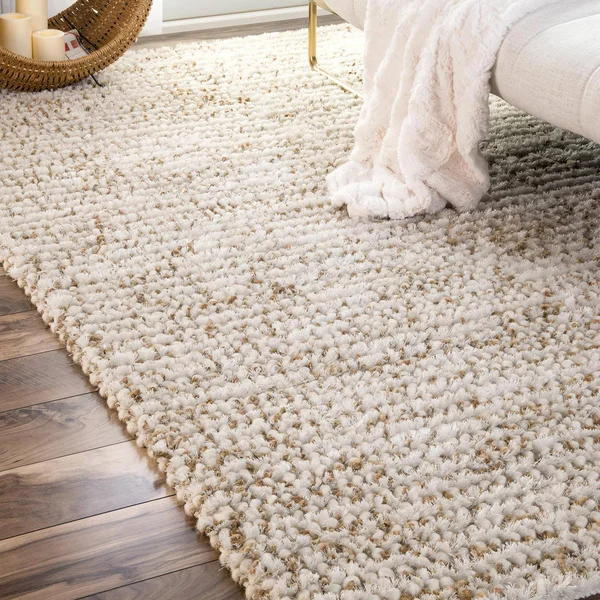 nuLOOM Remona Hand Hooked Casual Solid Shag Natural 5& x 8& Area Rug