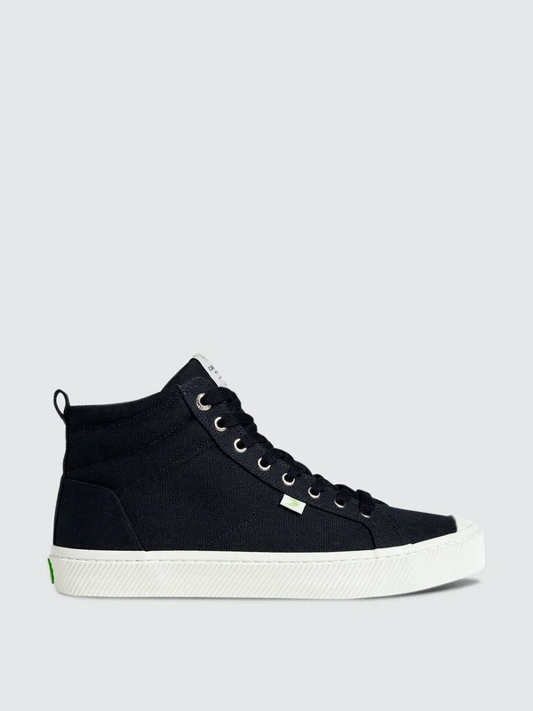 Cariuma, OCA High Black Canvas Sneaker Women, 5 US, Black