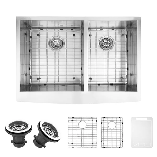 VIGO 33-inch Farmhouse Stainless Steel Kitchen Sink, Two Grids and Two Strainers