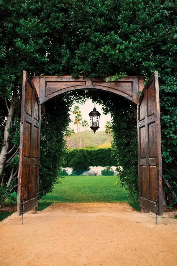 Hinkley Windsor Hanging Outdoor Light - River Rock 1892RK
