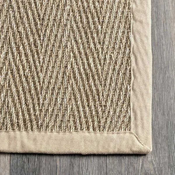 nuLOOM Larnaca Seagrass Herringbone Natural 6 ft. x 6 ft. Round Indoor/Outdoor Area Rug