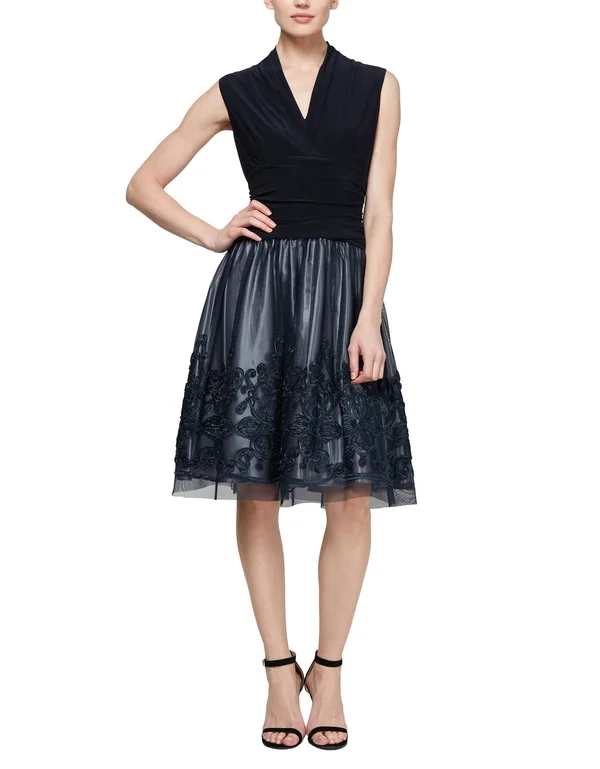 S. L. Fashions Sleeveless Bordered Dress