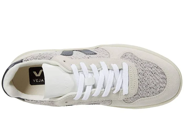 Veja V-10 Flannel Snow/Black - W6