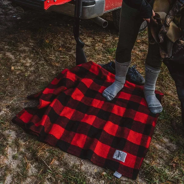 Minus33 White Mountain Woolen Camp Blanket Grey/Blue Plaid