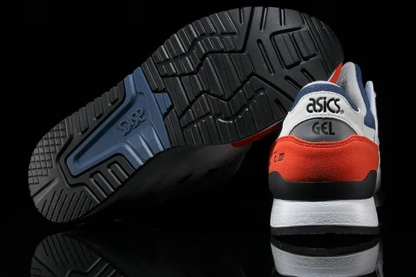 Asics Tiger GEL-Lyte III Retro Running Men's Shoes, Size 8