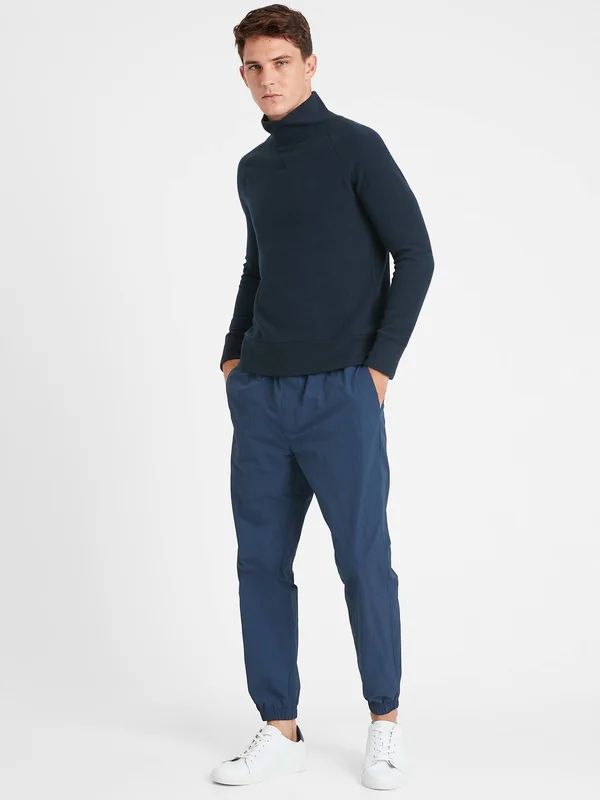 Banana Republic Men's Slim Water-Repellent Jogger Niagara Navy Size M