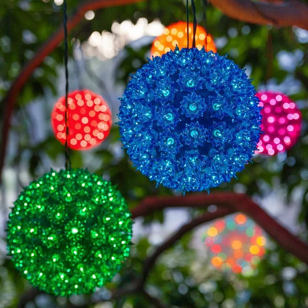 7.5x22 Light Sphere, 120 Green LED Lights