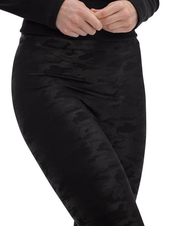Hue Layering Weightless High Rise Leggings - Large - Navy Camo