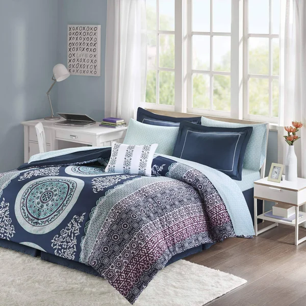 Intelligent Design - Loretta Comforter and Sheet Set - Navy - Queen