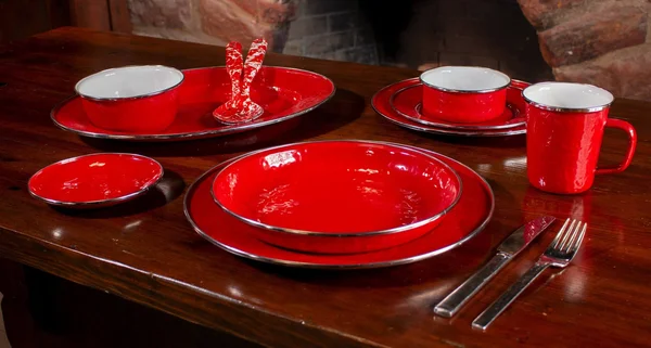 RR21 Solid Red Medium Serving Tray