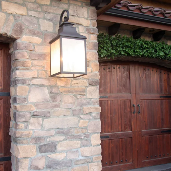 Y Decor Morgan 4-Light Outdoor Wall Lantern