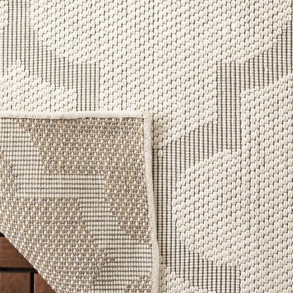 Safavieh Bermuda BMU804A 6&7x22 x 6&7x22 Round Ivory - Light Grey Area Rug