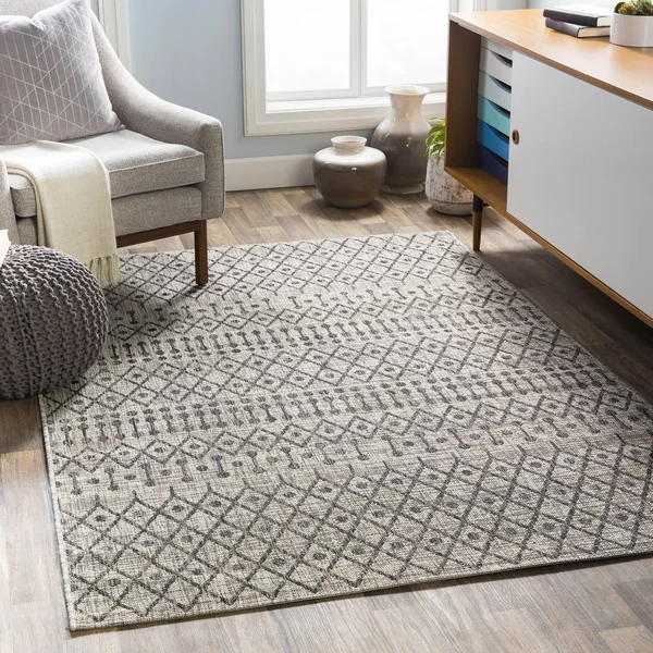 Artistic Weavers Melina Black 2 ft. x 2 ft. 11 in. Indoor/Outdoor Area Rug
