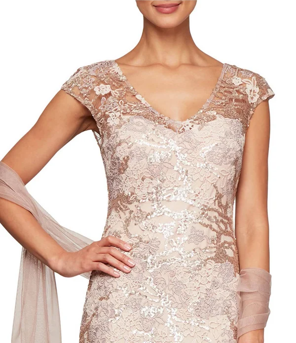 Women's Alex Evenings Sequin Embroidered Trumpet Gown - 14 - Rose Gold