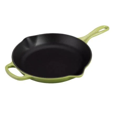 Le Creuset Signature Cast-Iron Skillet - 10.25