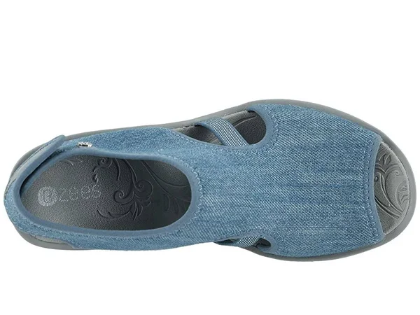 Women's Bzees Dream Sandal - Size: 9, Denim