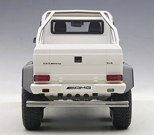 AUTOart 1/18 Mercedes-Benz G63 AMG 6x6 (Matt White)