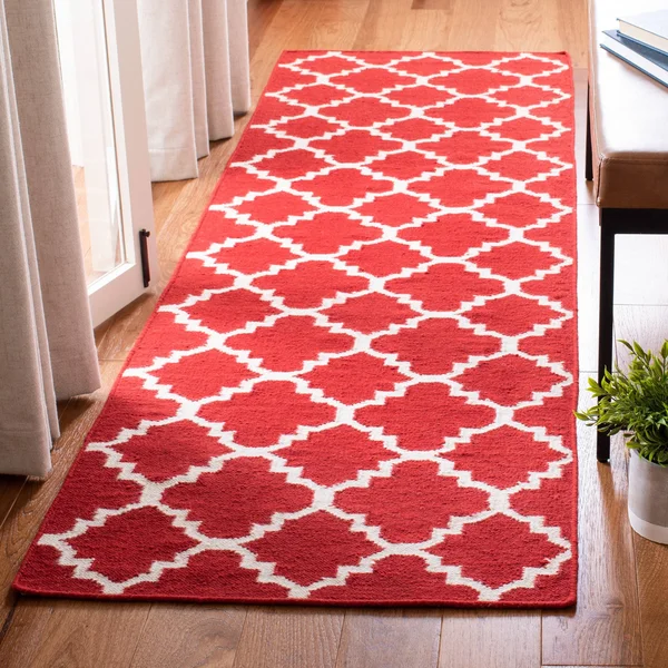 Safavieh Dhurries DHU566B 2&6x22 x 8&0x22 Runner Red - Ivory Area Rug