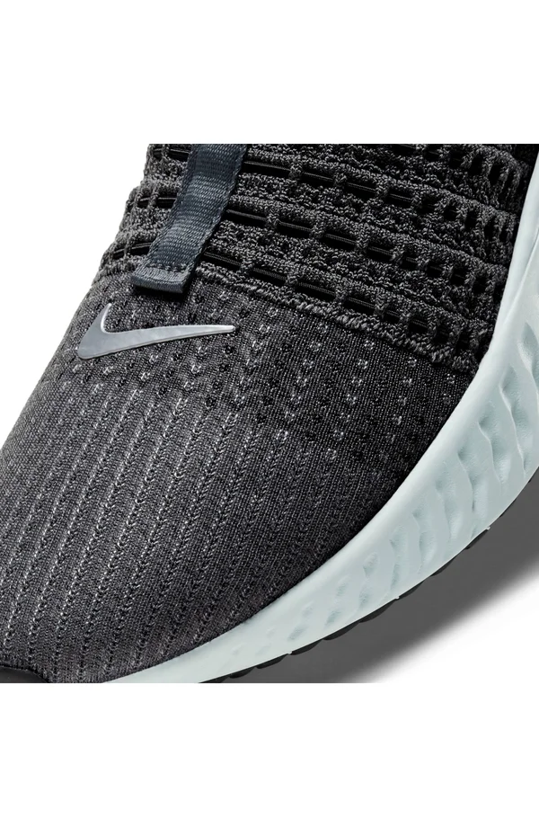 Men's Nike React Phantom Run Flyknit 2 Running Shoes