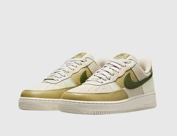 Nike Wmns Air Force 1 Scrap