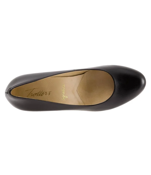 Women's Trotters Penelope, Size: 8, Black