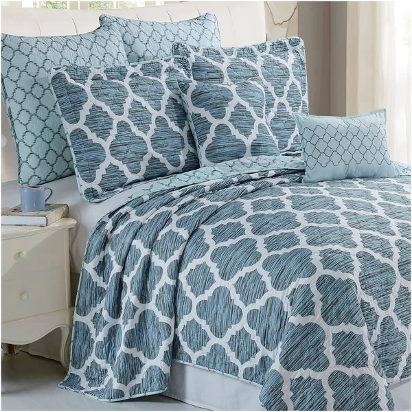 Serenta Austin Geo 7 Piece Coverlet Set; King
