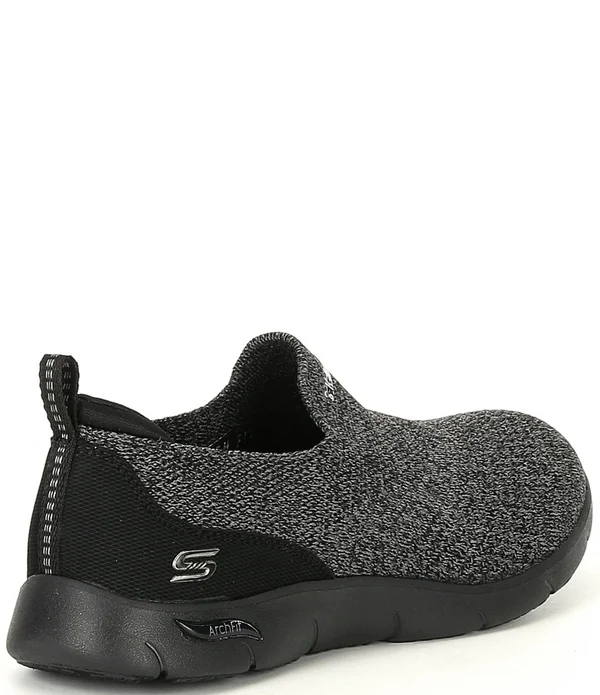 Skechers Women's Arch Fit Refine Don&t Go Slip-On, Raspberry