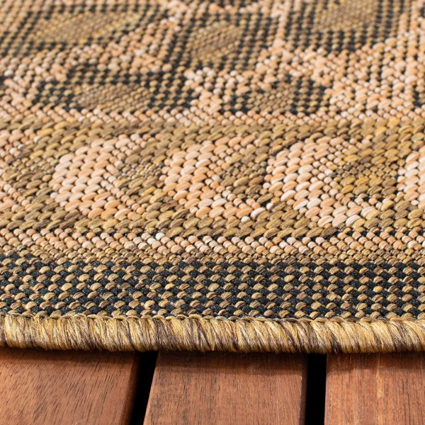 5&3x22 x 7&7x22 Rectangular Area Rug - Green, Safavieh
