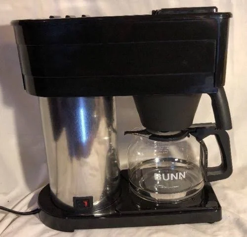 Bunn BxB Velocity Brew 10-Cup Home Coffee Brewer Black