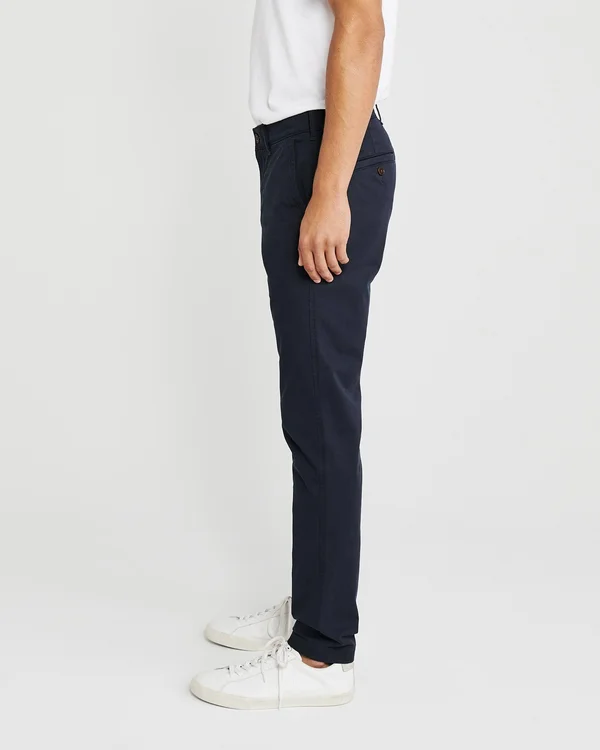 Abercrombie & Fitch Men's Super Skinny Chinos in Navy Blue - Size 34 x 32